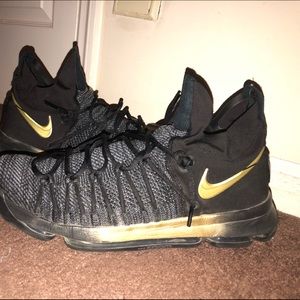 kd 9 black and gold